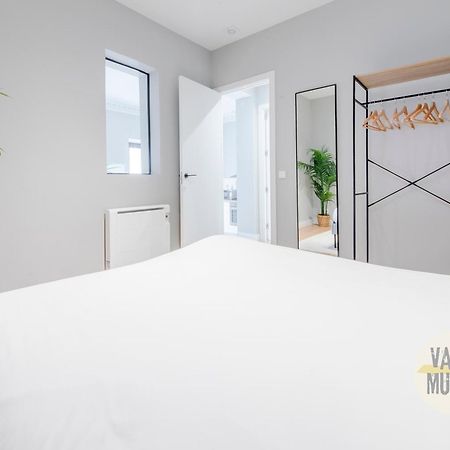 Modern Apt & Cool Interior Design A 20 Metros Del Retiro E1 Madrid Exteriér fotografie